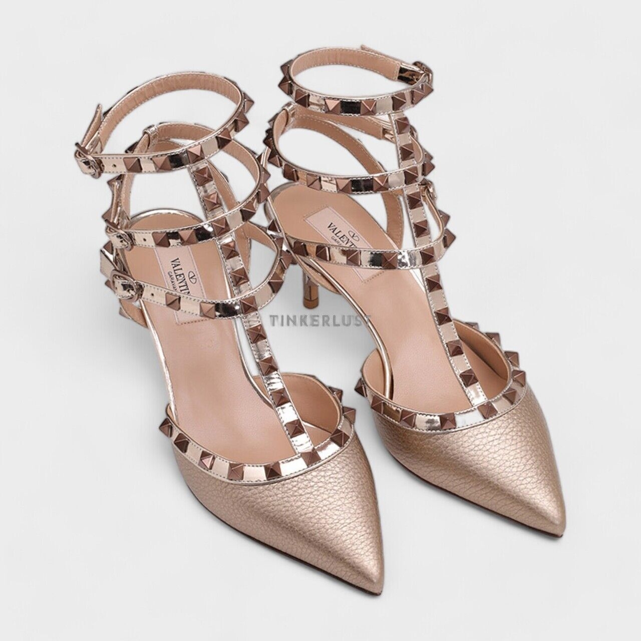 Valentino Rockstud Kitten 6.5cm in Light Gold Grained Leather Heels