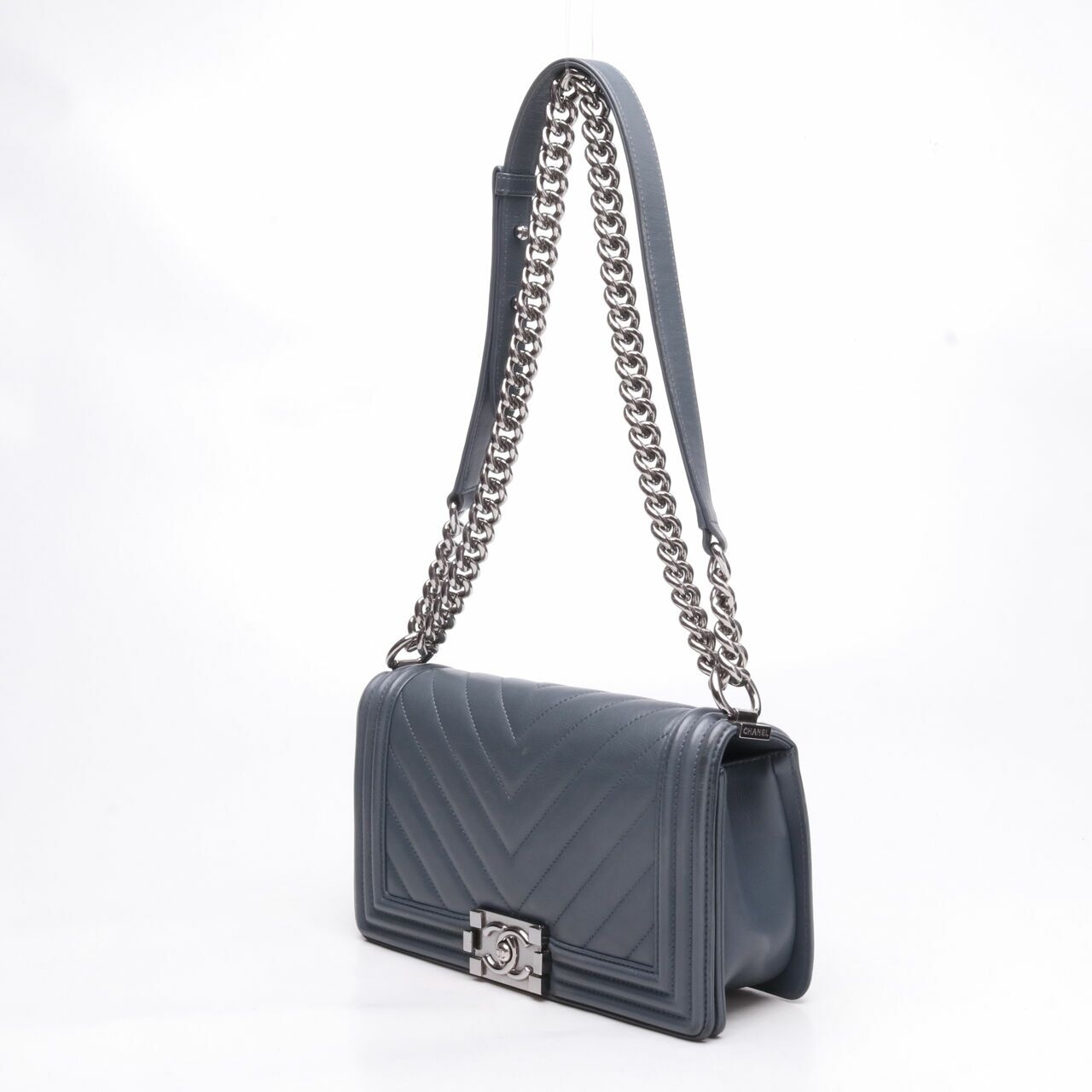 Chanel Calfskin Chevron Boy Bag #26 Shoulder Bag