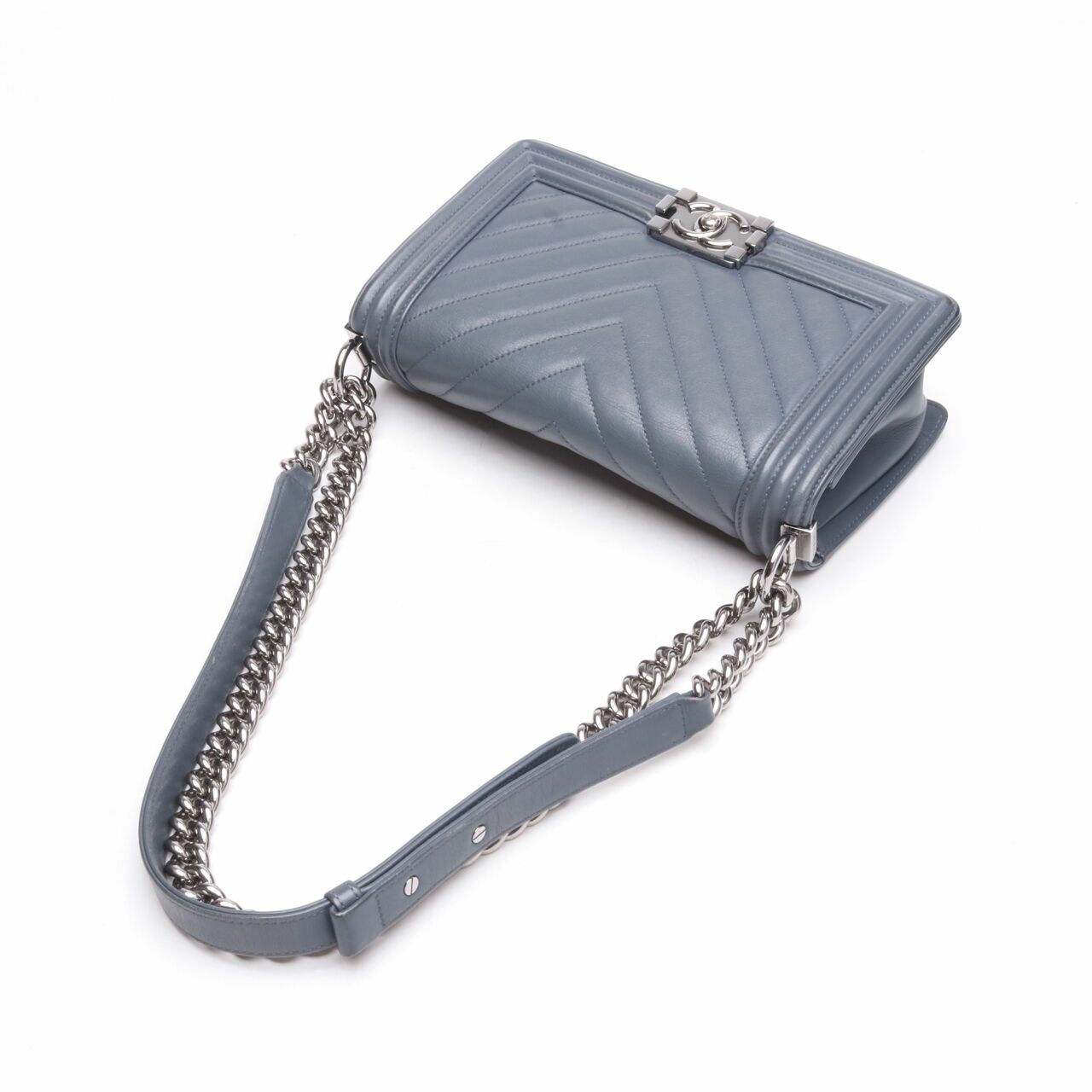 Chanel Calfskin Chevron Boy Bag #26 Shoulder Bag