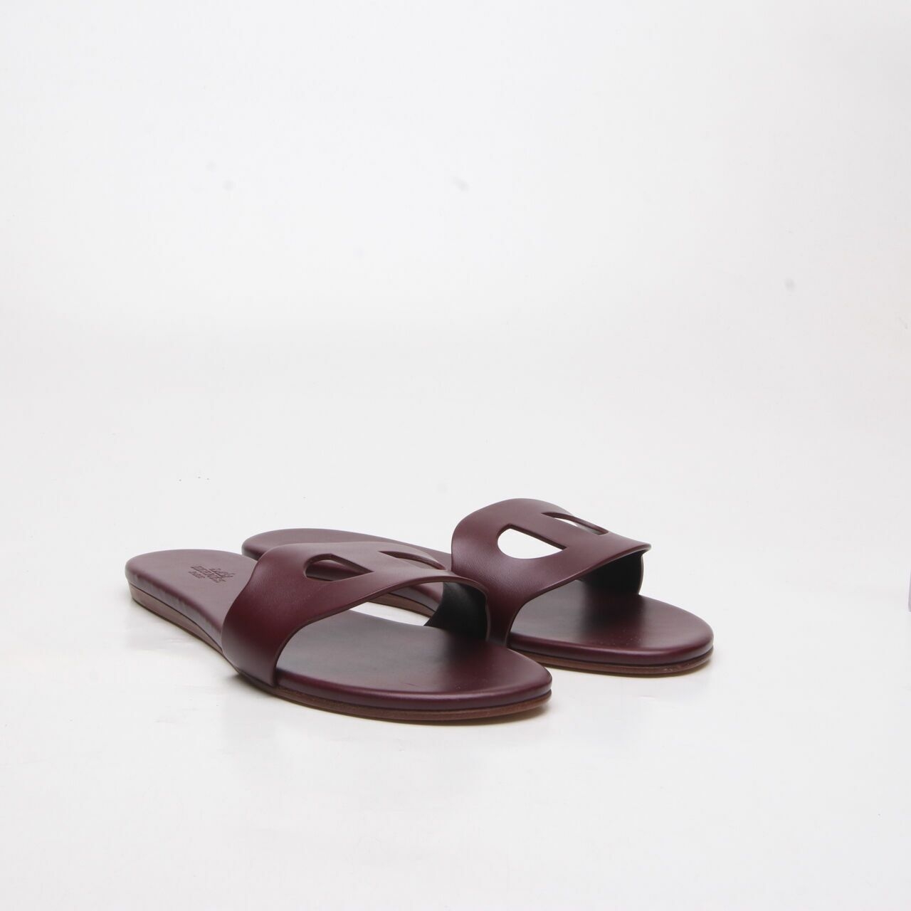 Hermes Lisboa Bordeaux Sandals 