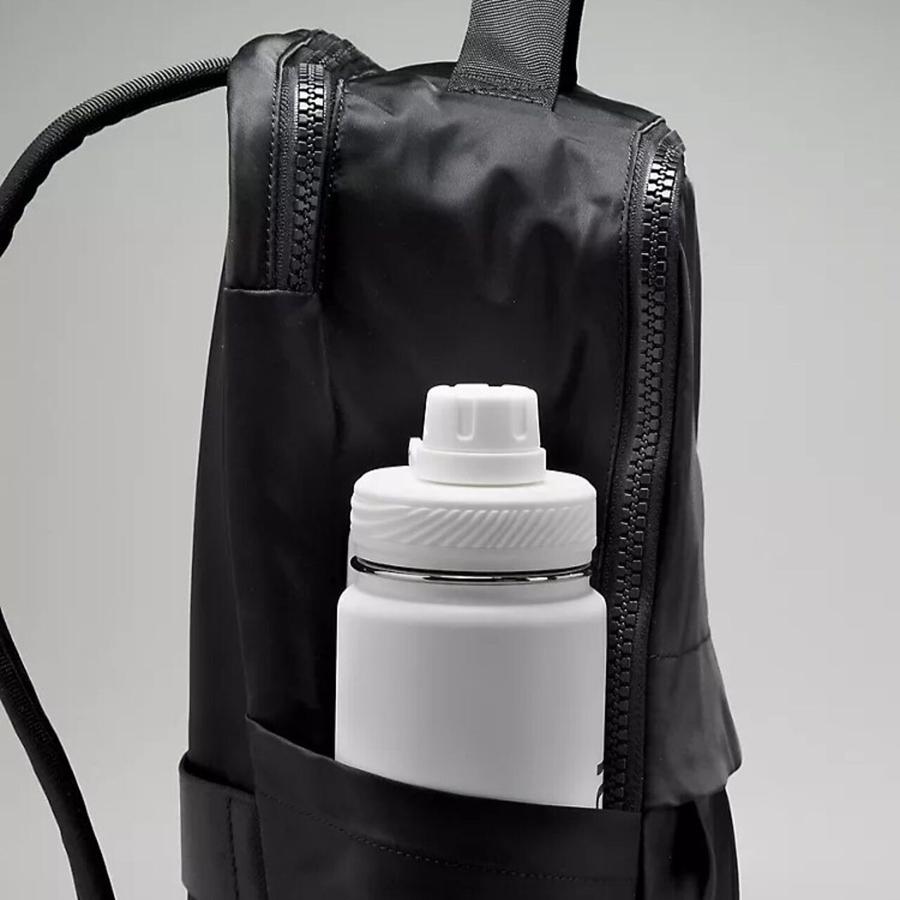 Lululemon Everyday Backpack 2.0 23 Liter