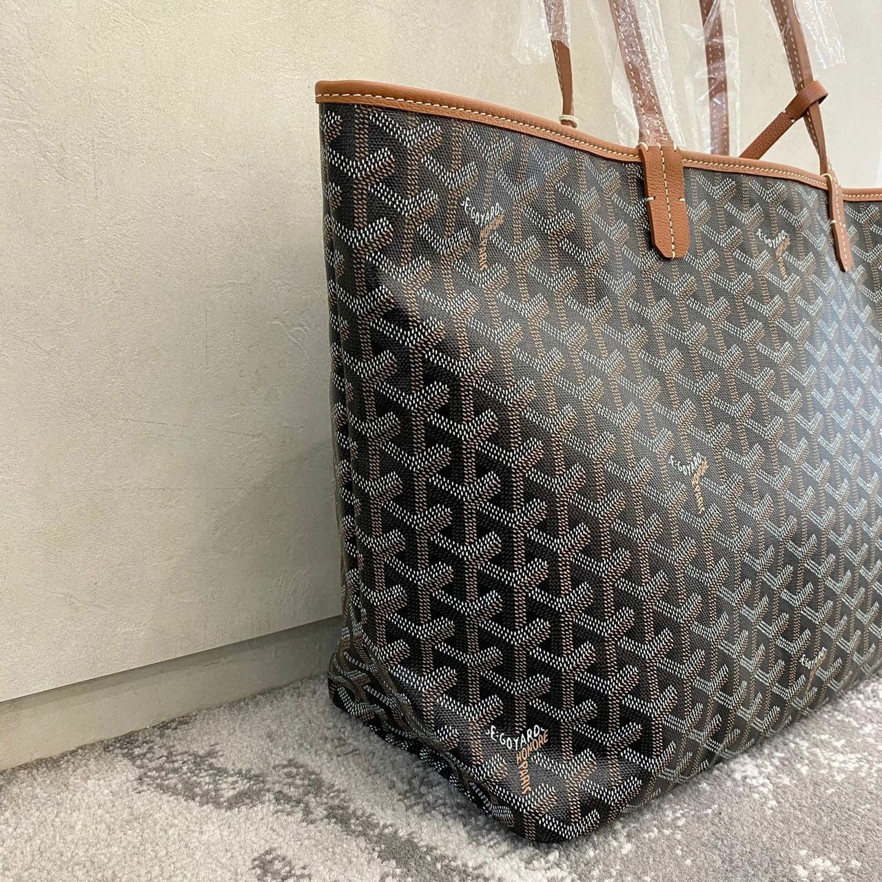 Goyard St. Louis PM Tan 2022 Tote Bag