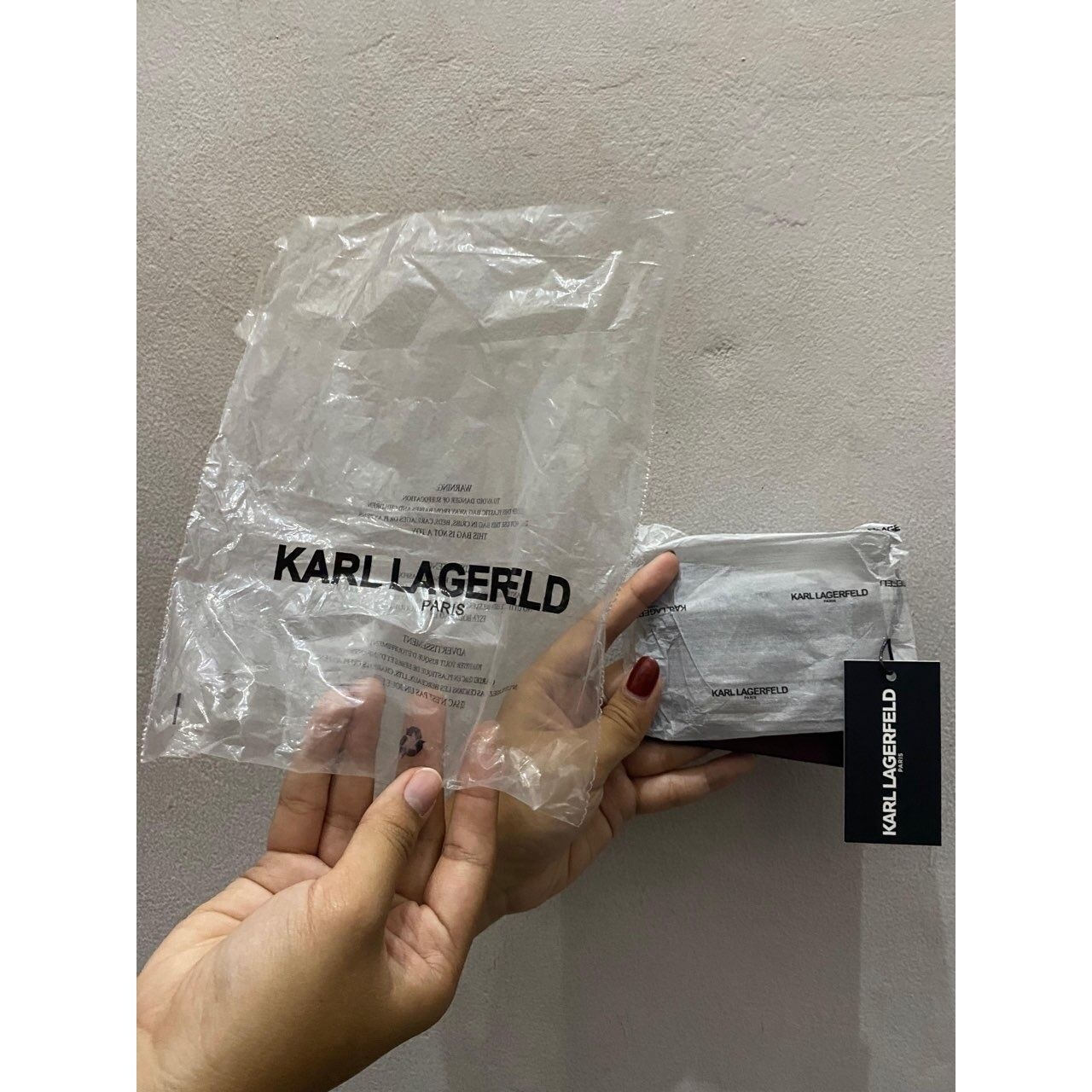 Karl Lagerfeld Card Holder Maroon