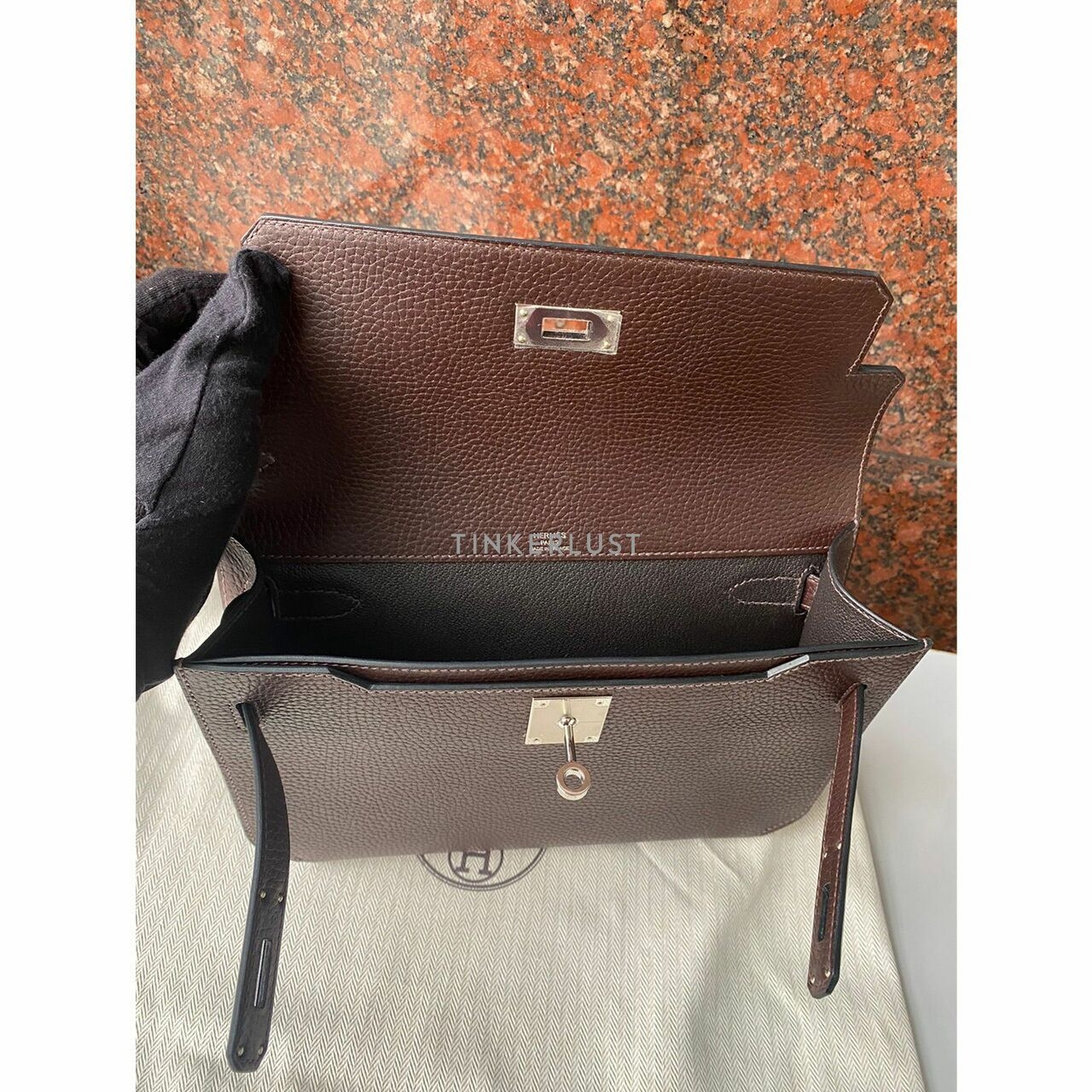 Hermes Pochette Kelly Depechess 25 Ebene Pouch