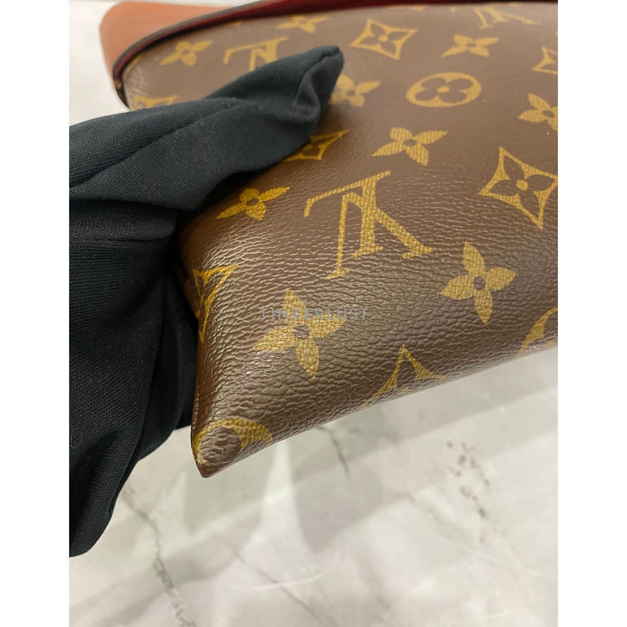 Louis Vuitton Pallas Monogram Caramel Pochette GHW 2017 Pouch