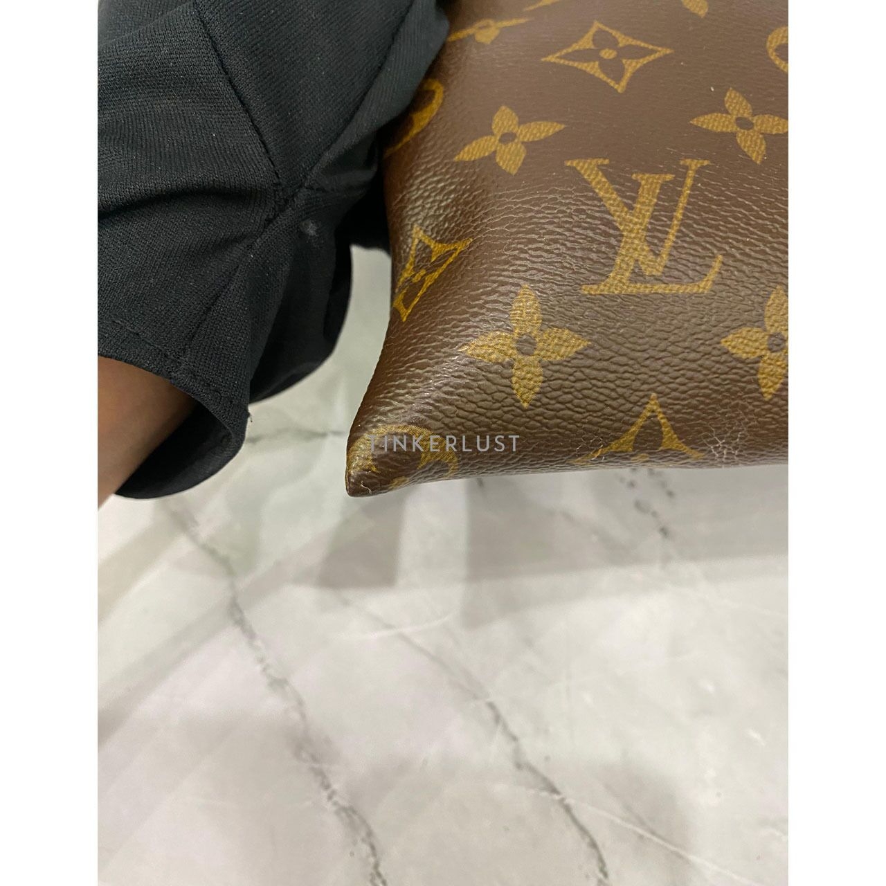 Louis Vuitton Pallas Monogram Caramel Pochette GHW 2017 Pouch