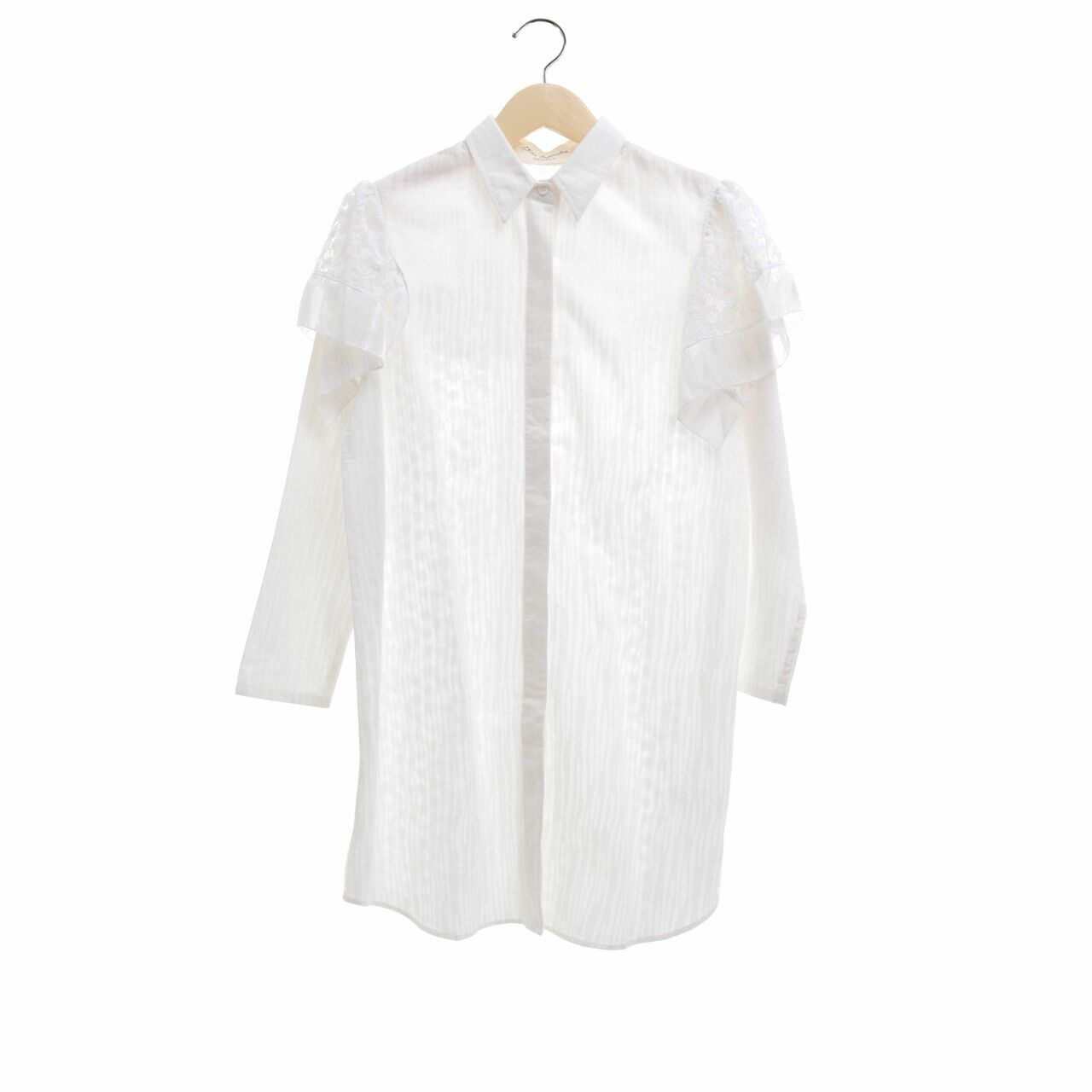 Tities Sapoetra Off White Lace Shirt