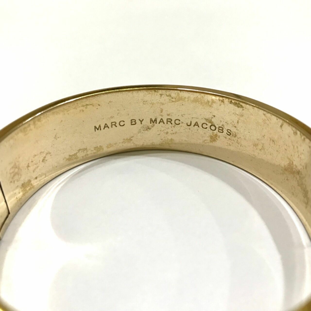 Marc By Marc Jacobs Red Bangle