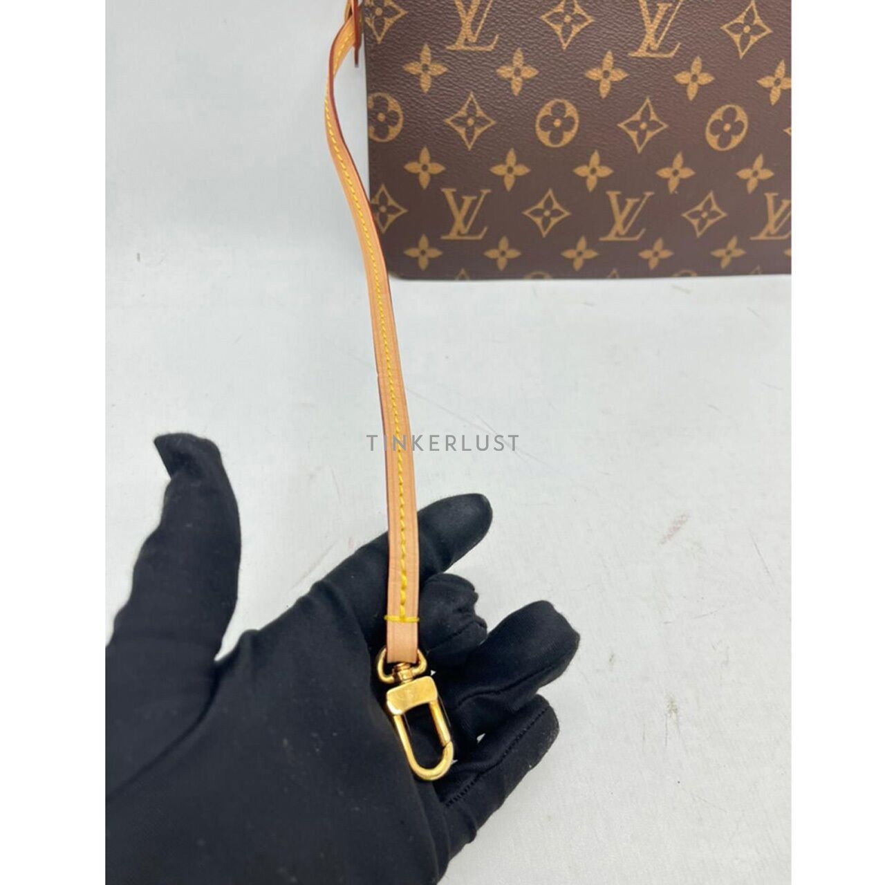 Louis Vuitton Neverfull Monogram MM Cerise Chip Tote Bag