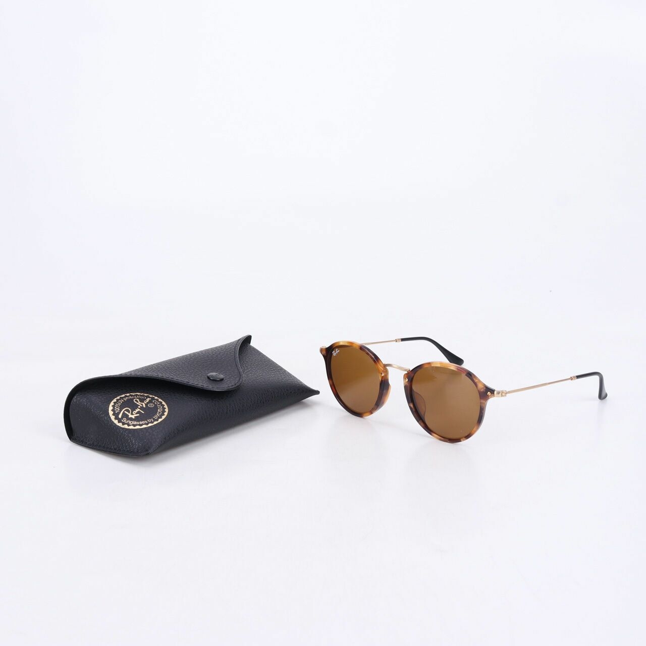 Ray-Ban Brown Sunglasses RB2447