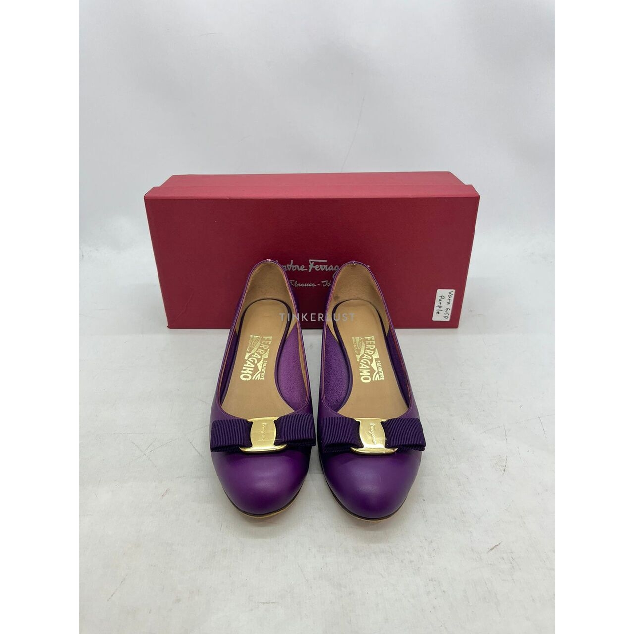 Salvatore Ferragamo Vara Pump Violet Heels