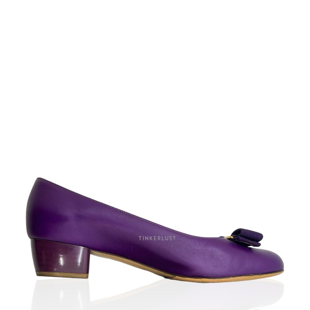 Salvatore Ferragamo Vara Pump Violet Heels