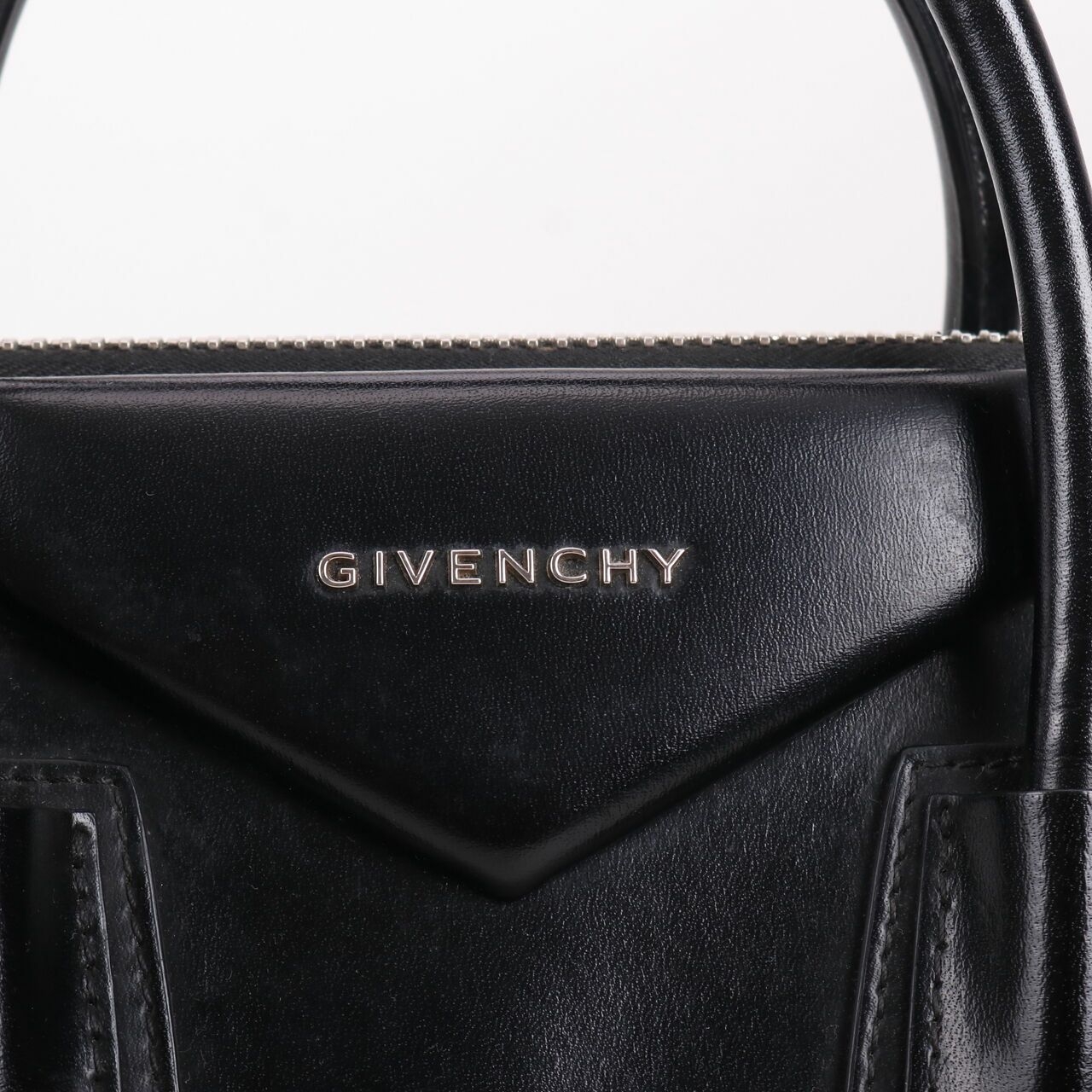 Givenchy Shiny Lord Calfskin Antigona Bag Black