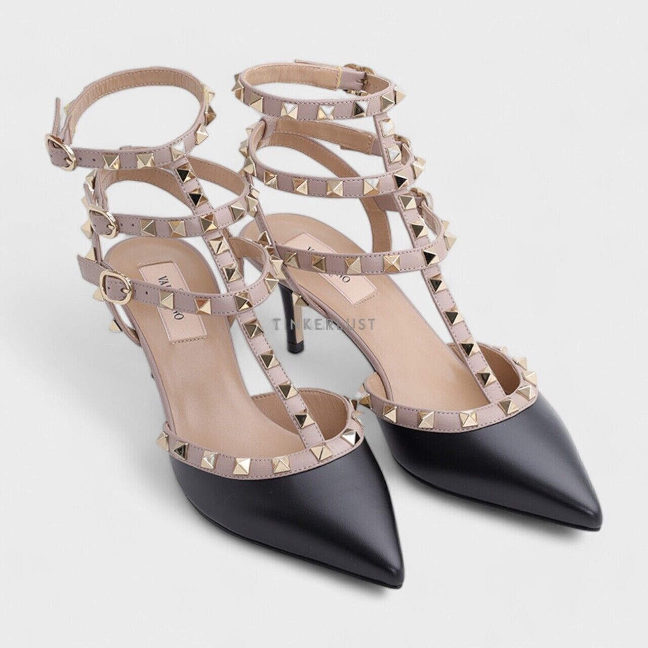 Valentino Rockstud Kitten 6.5cm in Black Calf Heels