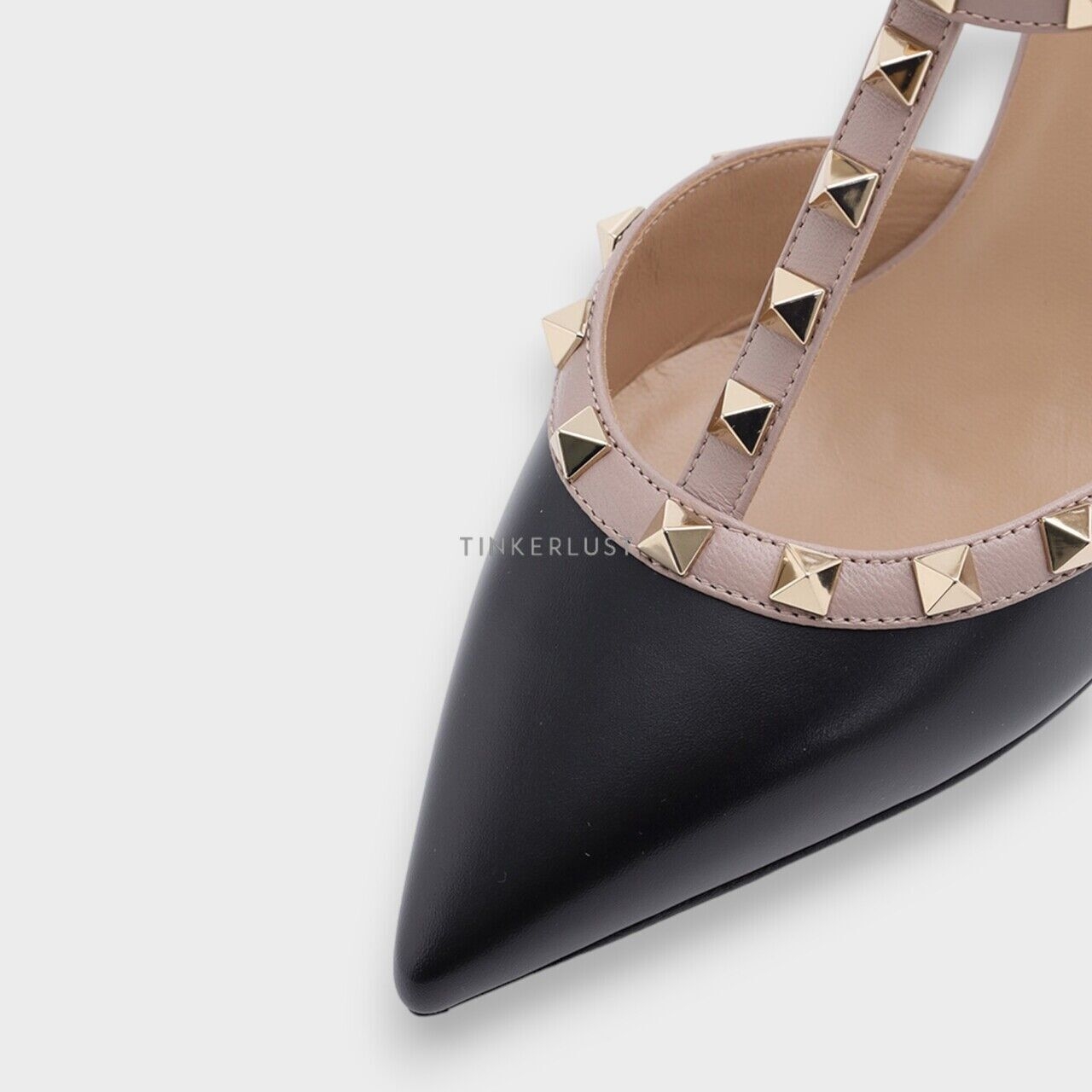 Valentino Rockstud Kitten 6.5cm in Black Calf Heels