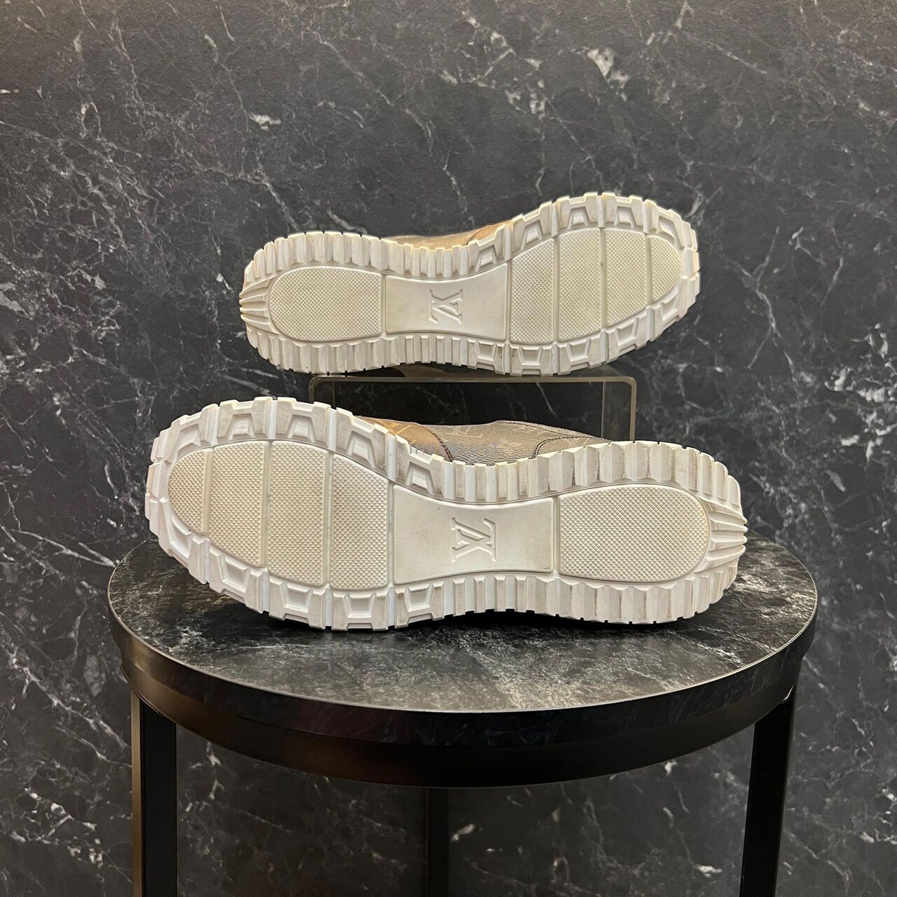 Louis Vuitton Runaway Brown/White OG Sneakers