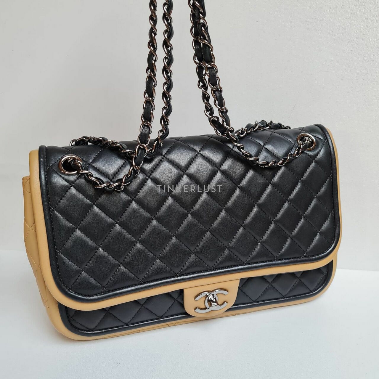 Chanel Jumbo Two Tone SHW Shoulder Bag