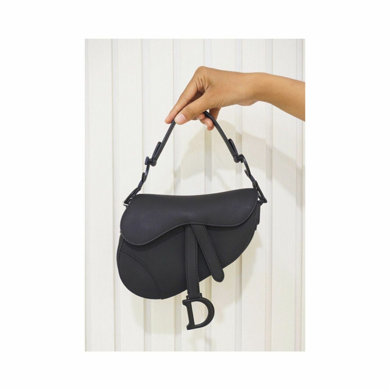 Christian Dior Mini Saddle Bag Ultramatte in Black Shoulder Bag