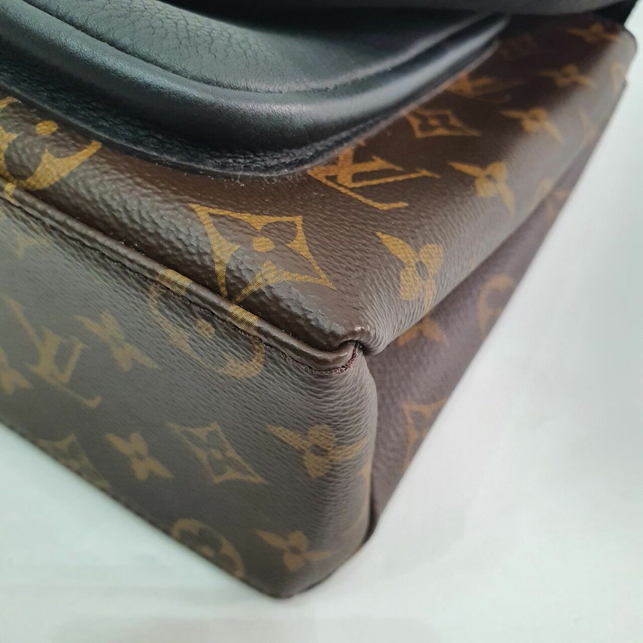 Louis Vuitton Monogram Canvas Marignan Messenger Satchel Bag