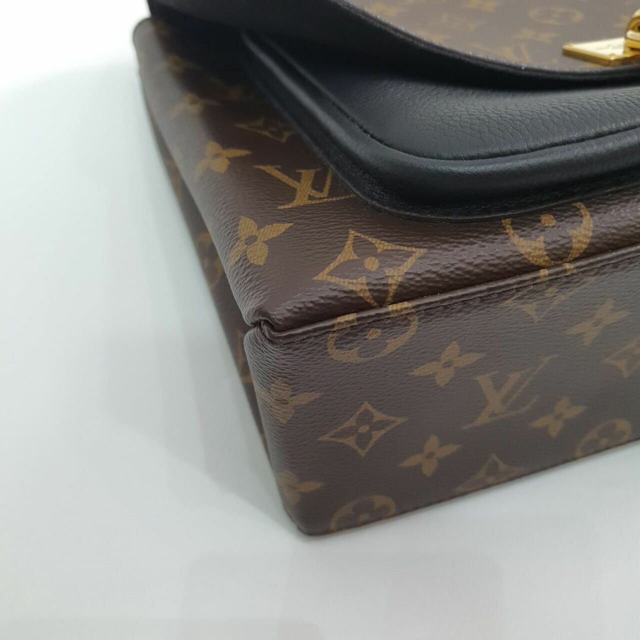 Louis Vuitton Monogram Canvas Marignan Messenger Satchel Bag