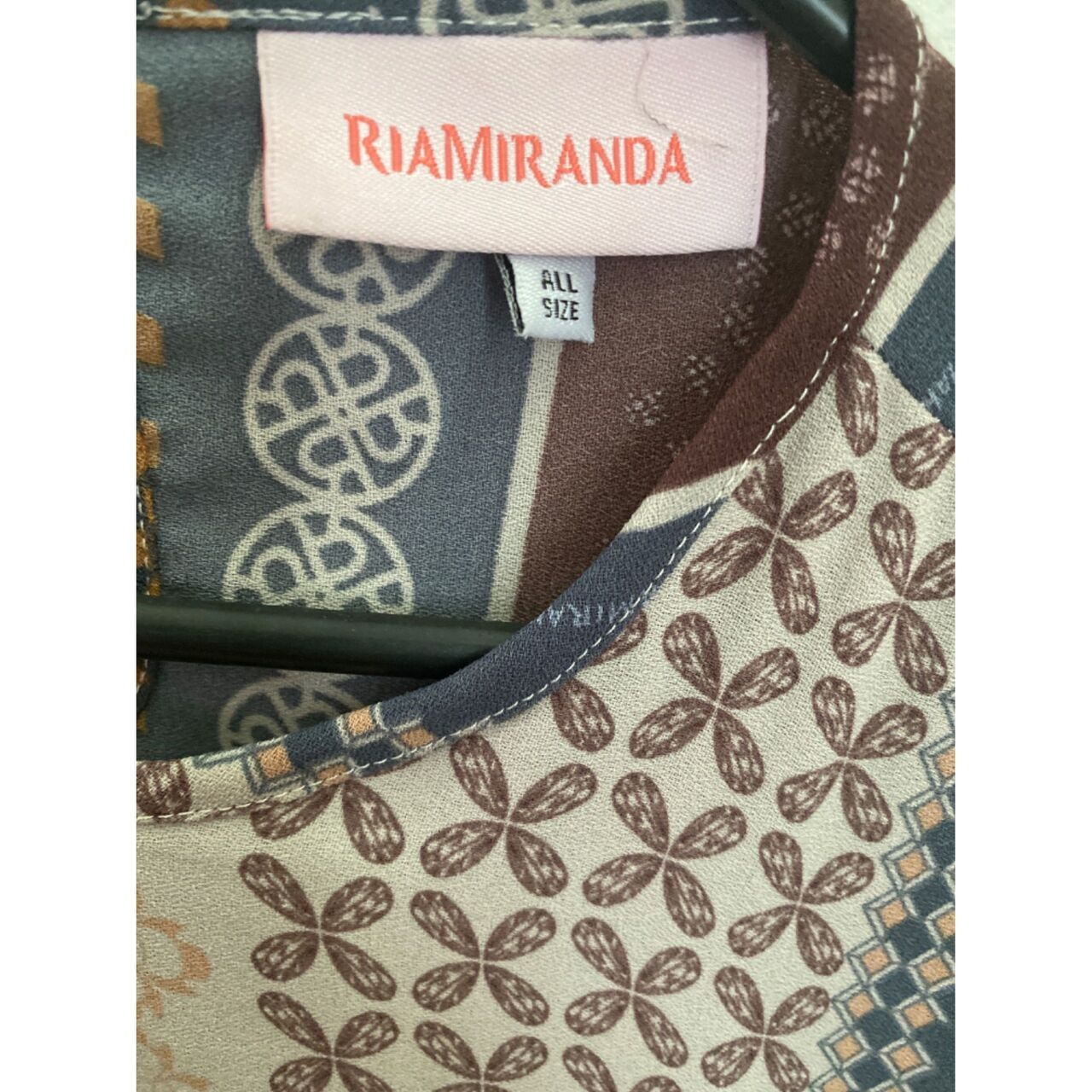 Ria Miranda Multi Floral Pattern Shirt Blouse