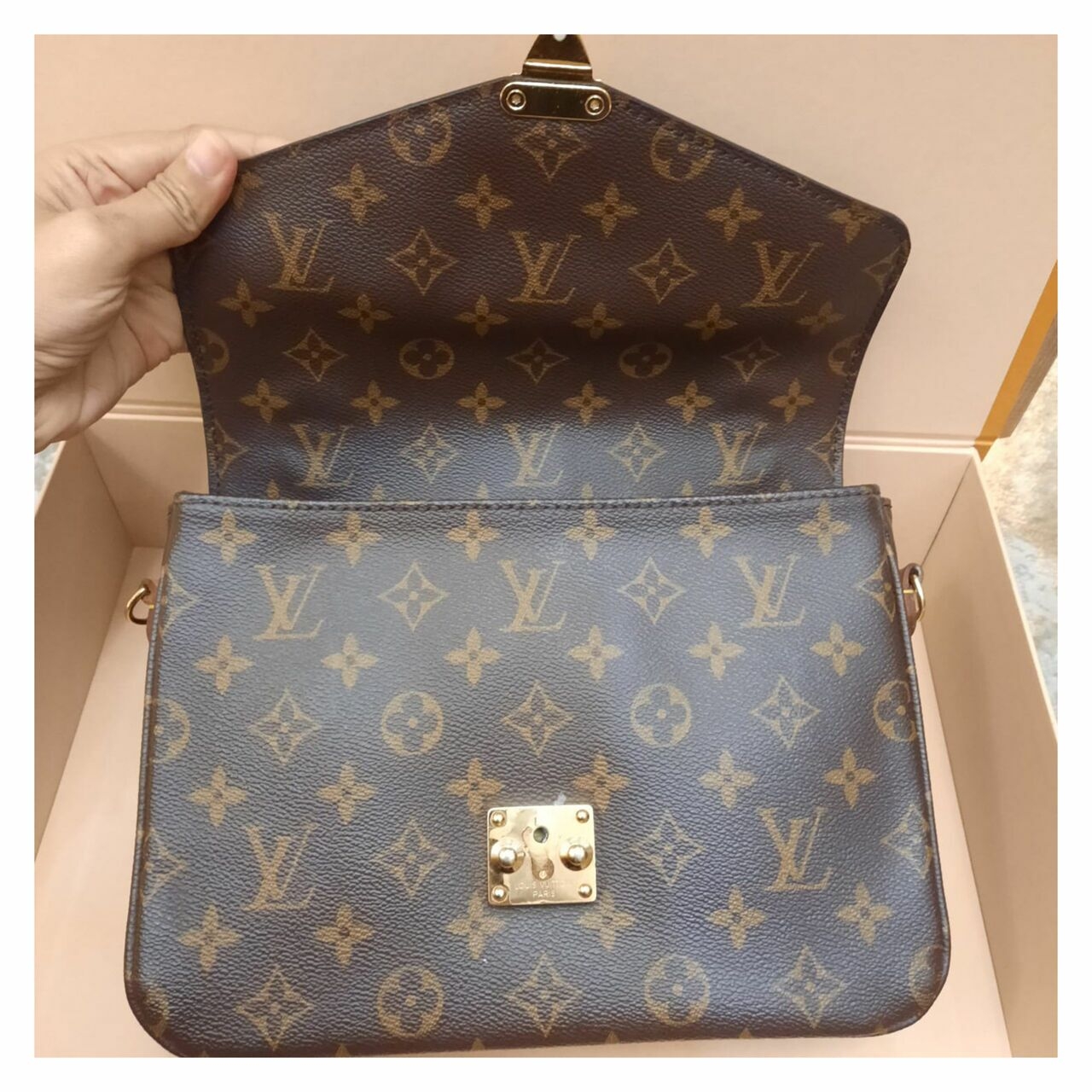 Louis Vuitton Metis Monogram 2019 Satchel