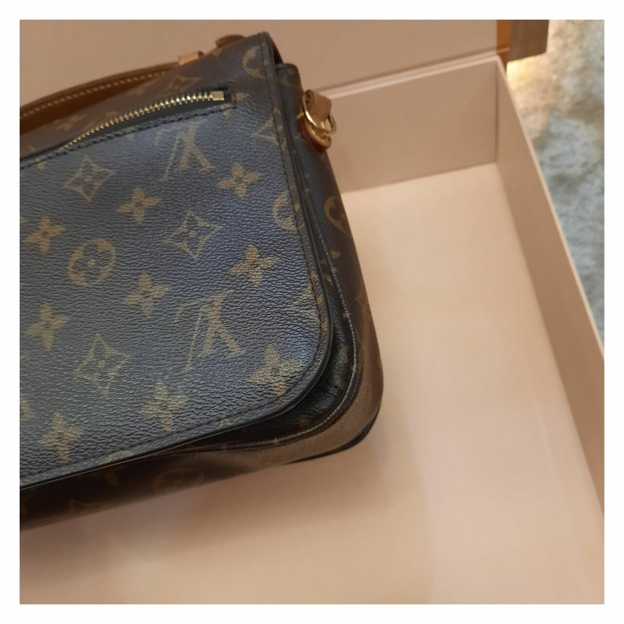 Louis Vuitton Metis Monogram 2019 Satchel