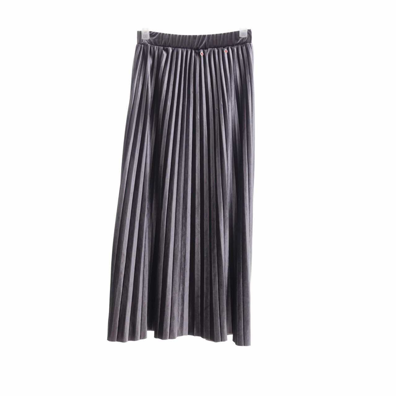 Private Collection Grey Velvet Pleats Maxi Skirt