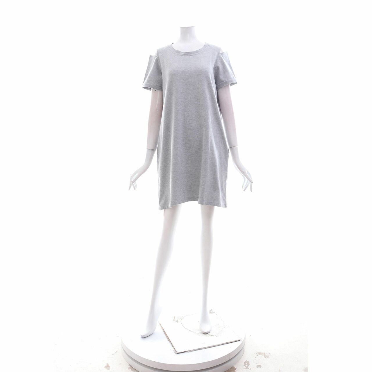 Tres Jolie Minimal Grey Mini Dress