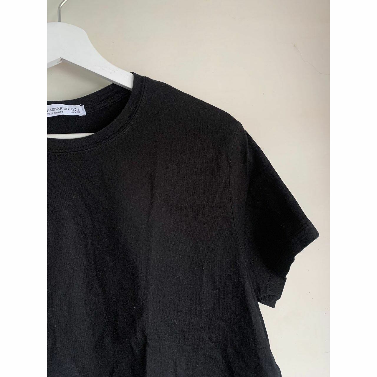 Stradivarius Black Tshirt