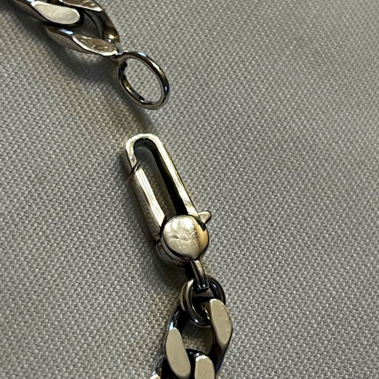 Gucci Ghost Chain Bracelet In Silver