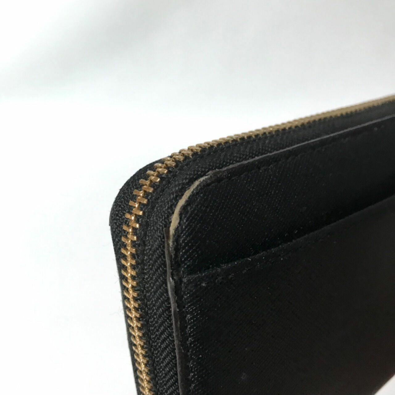 Kate Spade Black Zipper Wallet