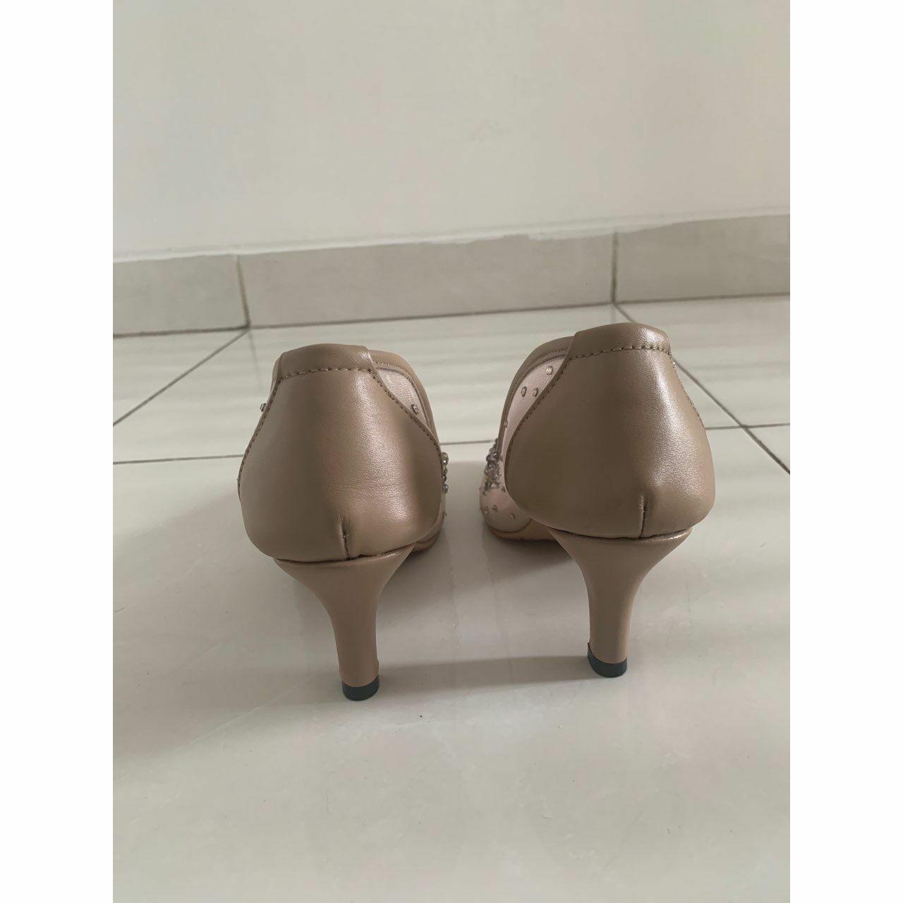 vaia Taupe Heels