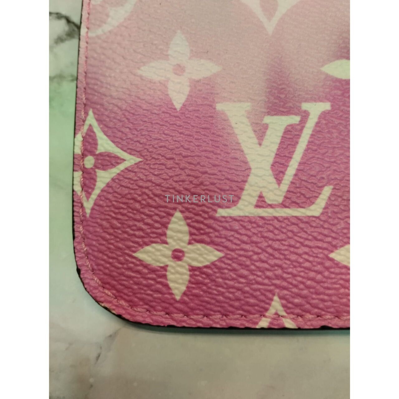 Louis Vuitton Neverfull Escale 2020 Tote Bag