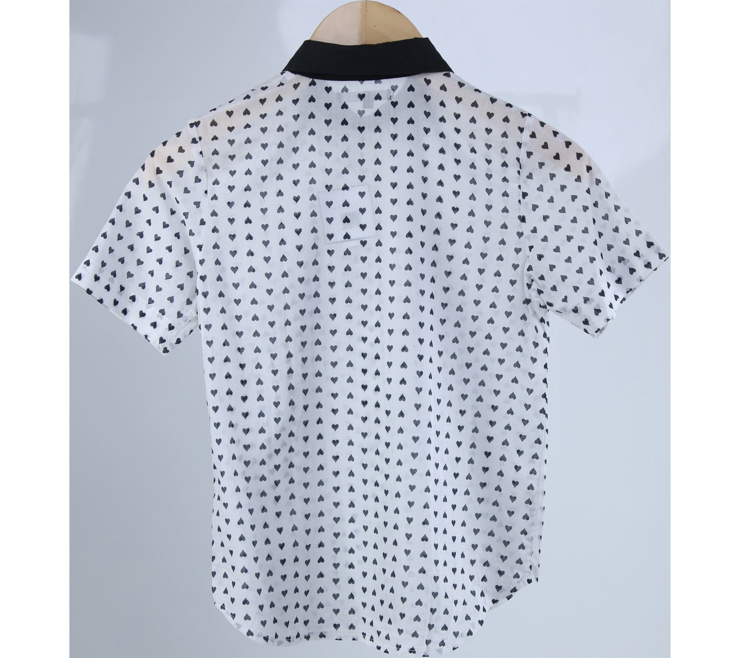 Forever 21 White And Black Patterned Shirt