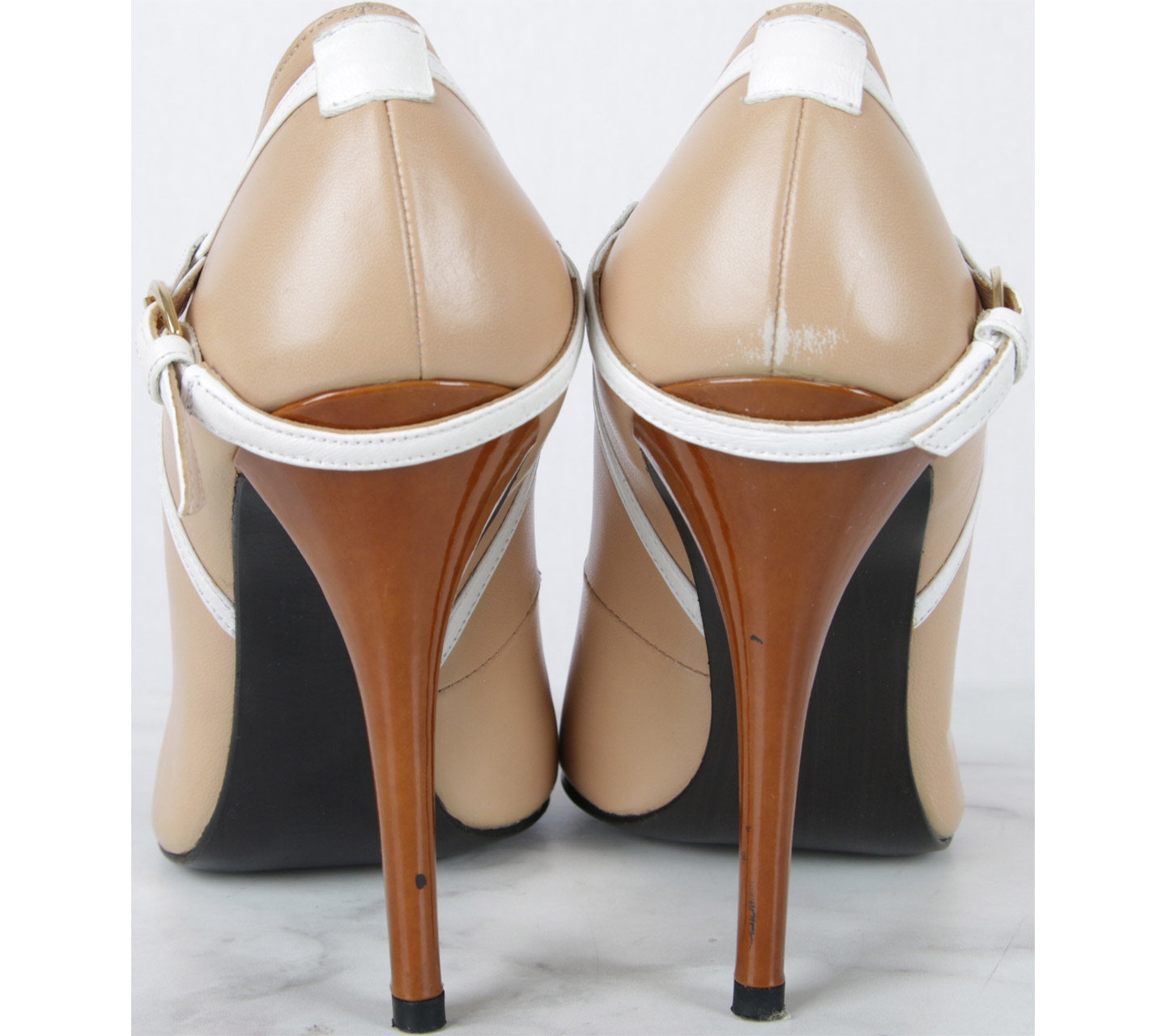 Stuart Weitzman Brown Heels