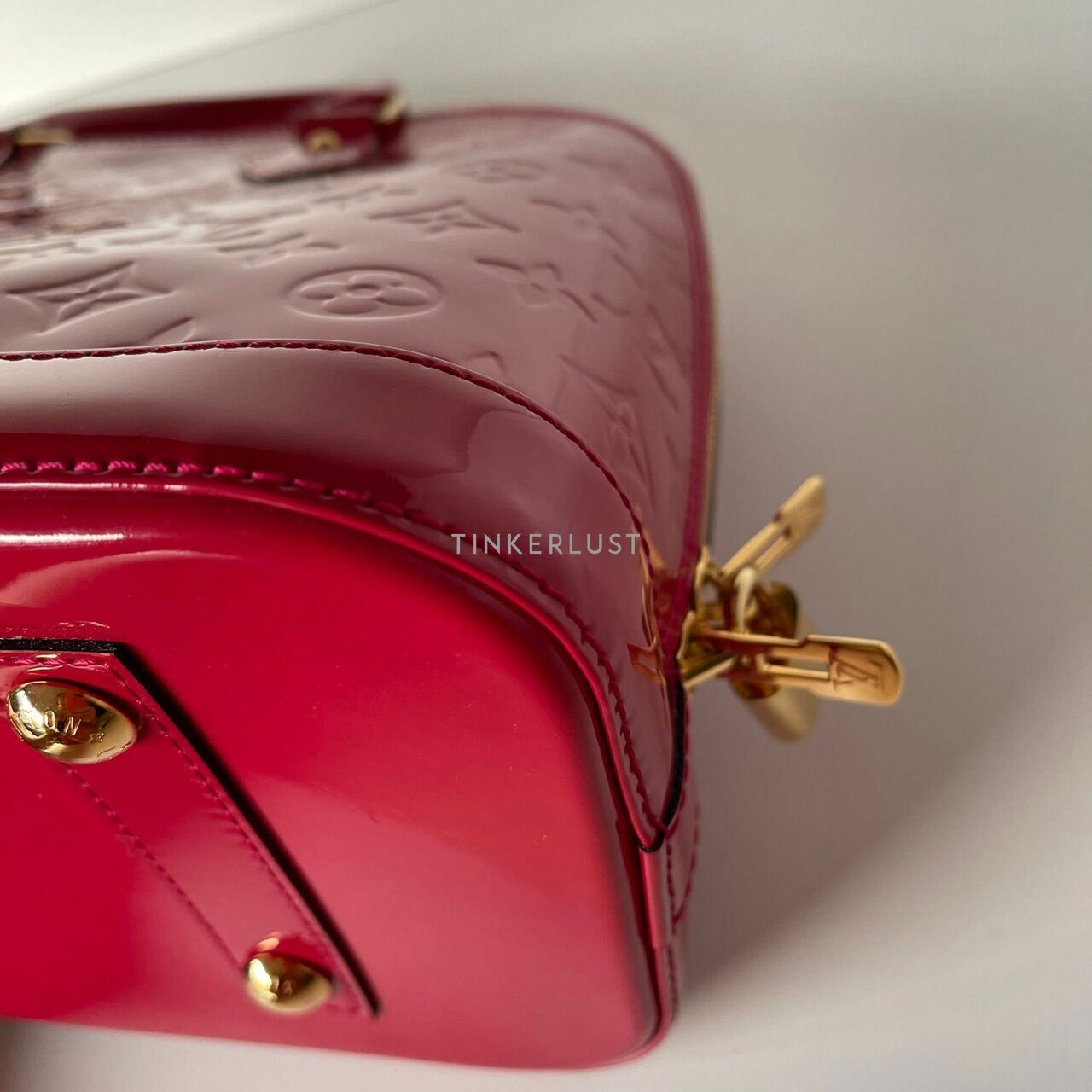 Louis Vuitton Alma PM Monogram Vernis Rose Indien 2014