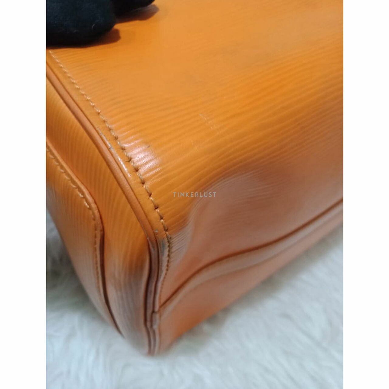 Louis Vuitton Speedy 30 Epi Leather Orange 2013