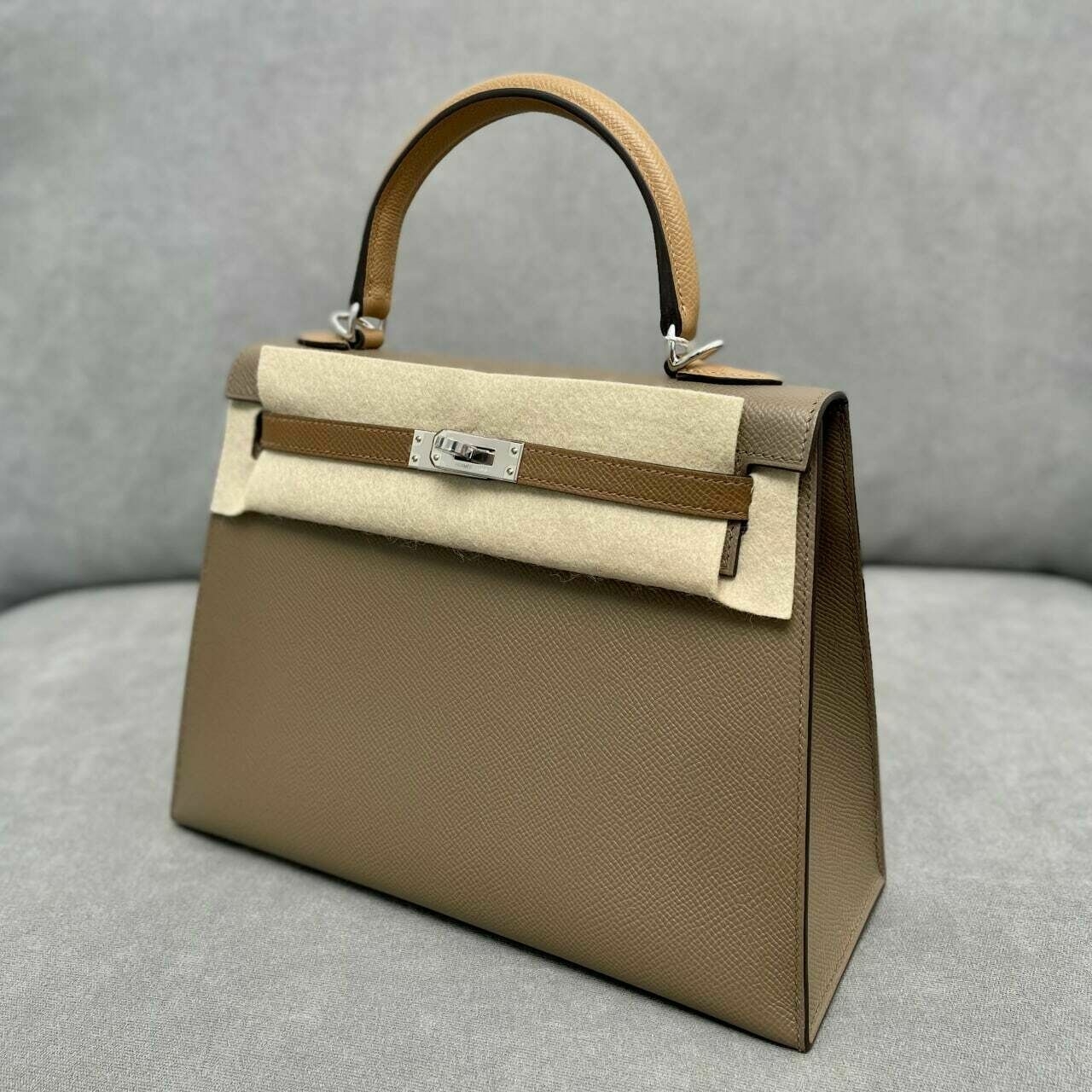 Hermes K25 Etoupe/Alezan/Biscuit Tricolore Phw Z Satchel