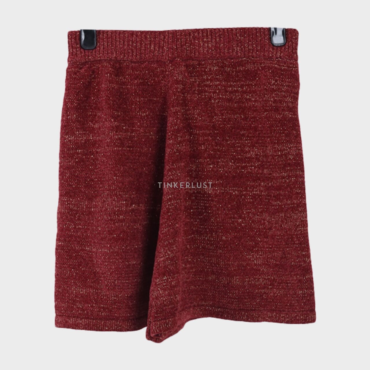 Duma Maroon Short Pants