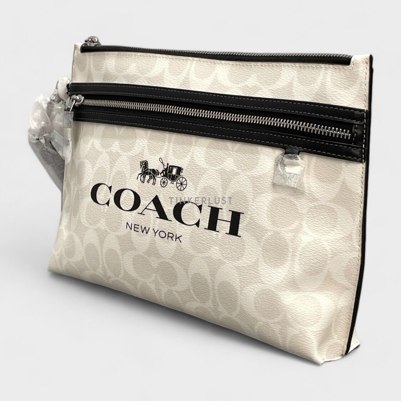 Coach CP198 Carry All Pouch Signature Chalk/Black/Multi 