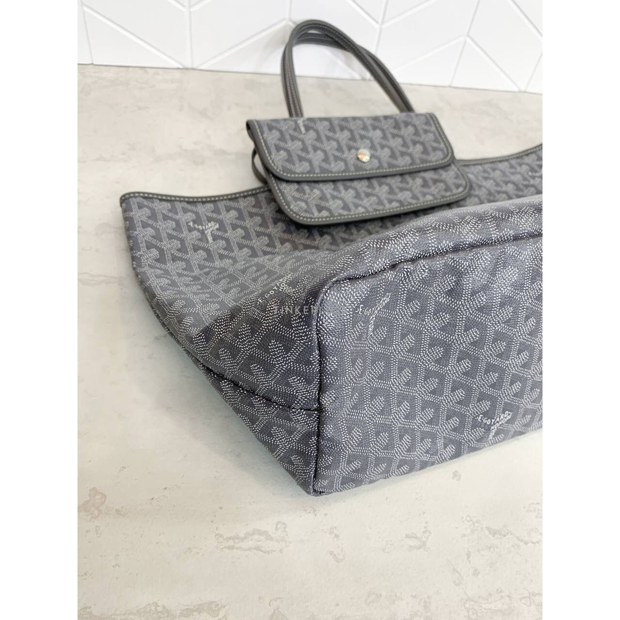 Goyard St Louis PM Grey 2018 Tote Bag