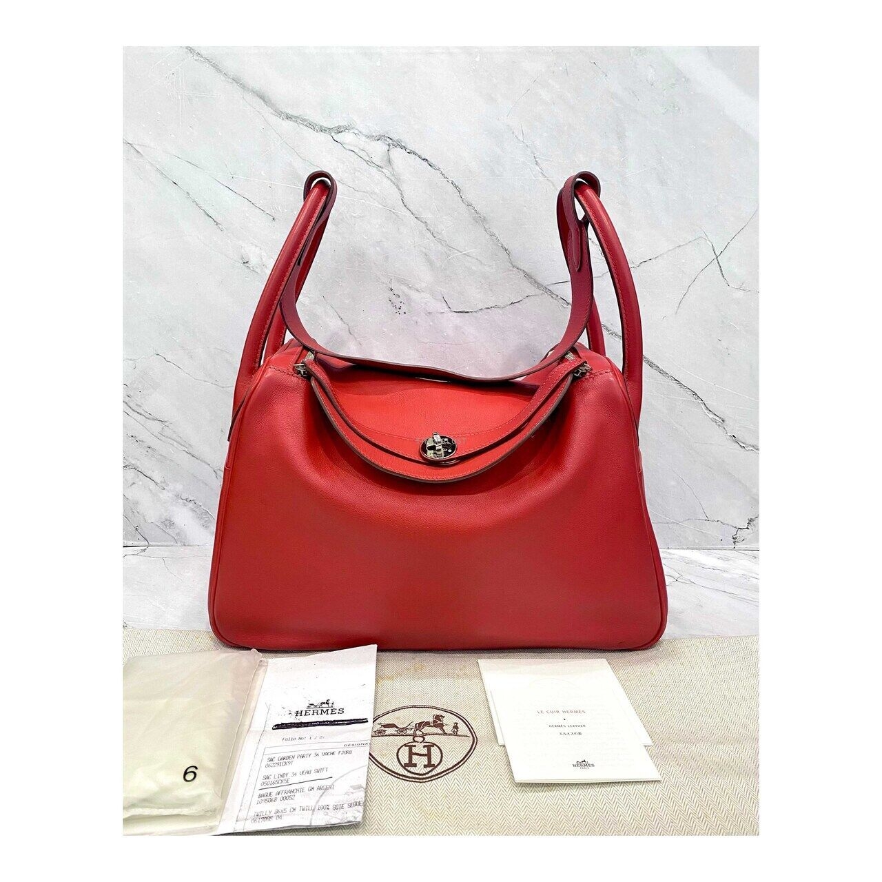 Hermes Lindy 34 Swift PHW Stamp #P Square Shoulder Bag