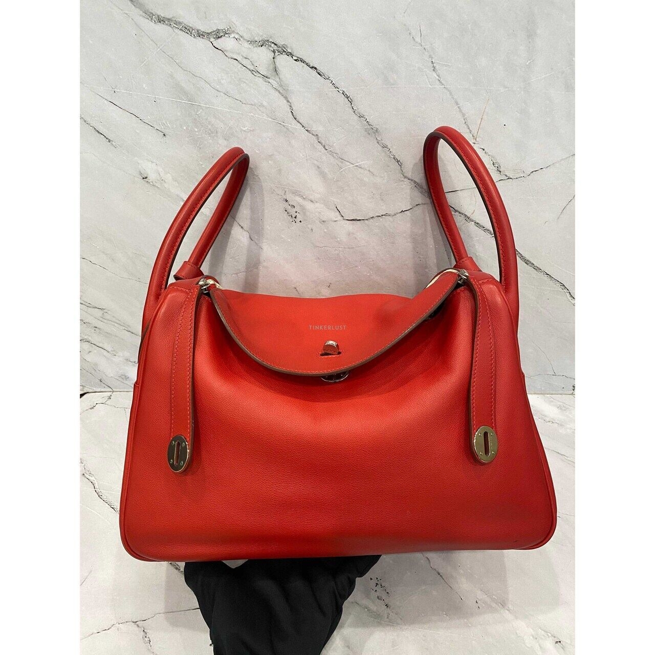 Hermes Lindy 34 Swift PHW Stamp #P Square Shoulder Bag