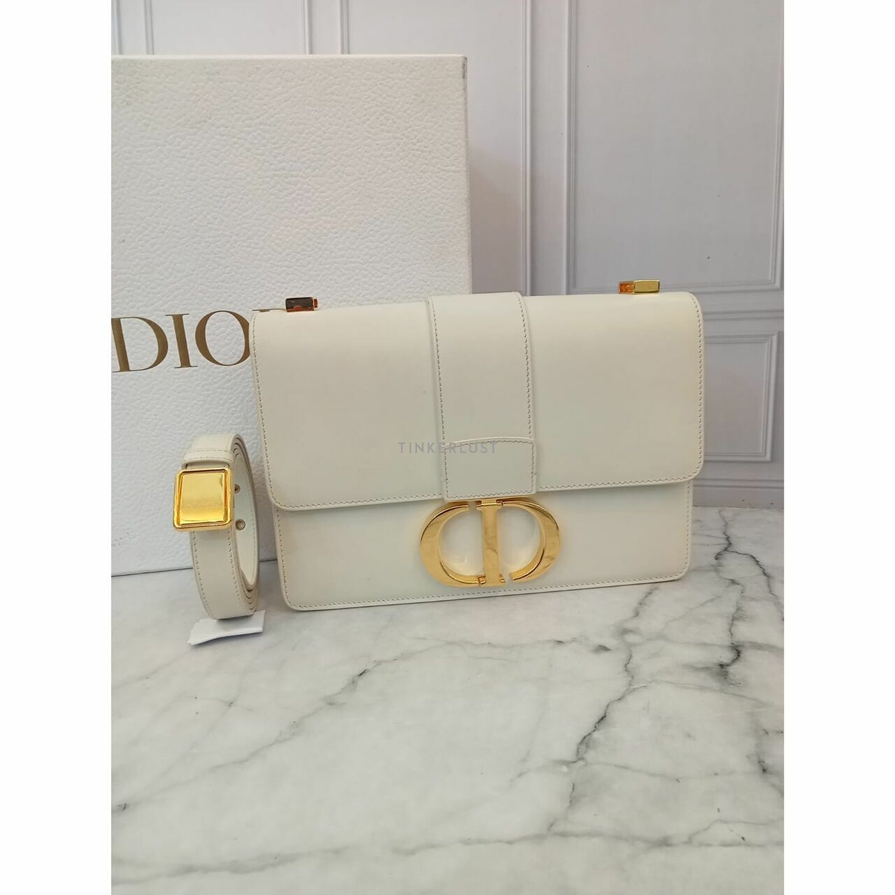 Christian Dior Montaigne Medium 2022 Sling Bag