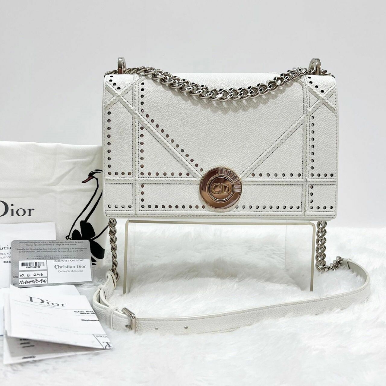 Christian Dior Diorama Medium Broken White Leather CD Clasp SHW Shoulder Bag