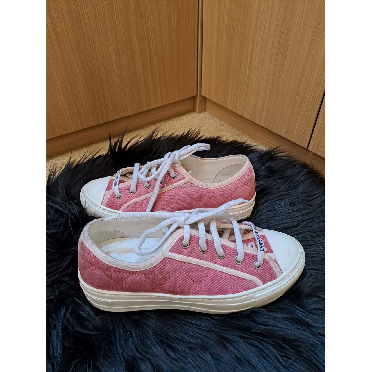 Christian Dior Walk'n' Dior Canvas Pink Sneakers