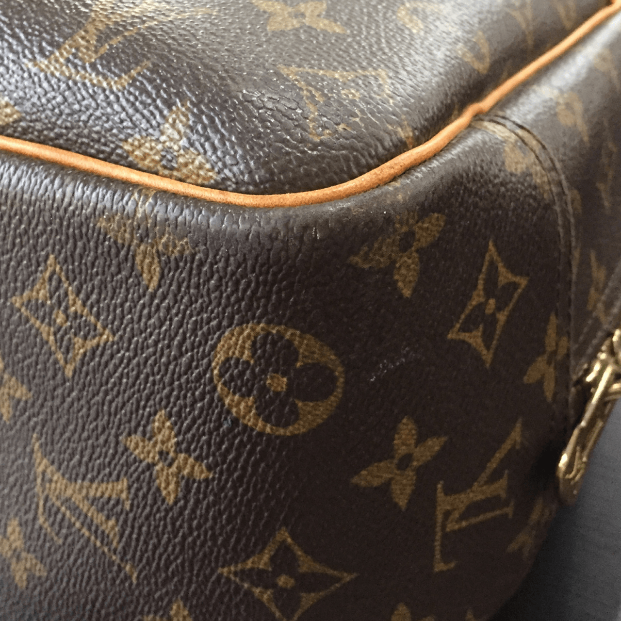 Louis Vuitton Deauville Monogram Canvas Handbag