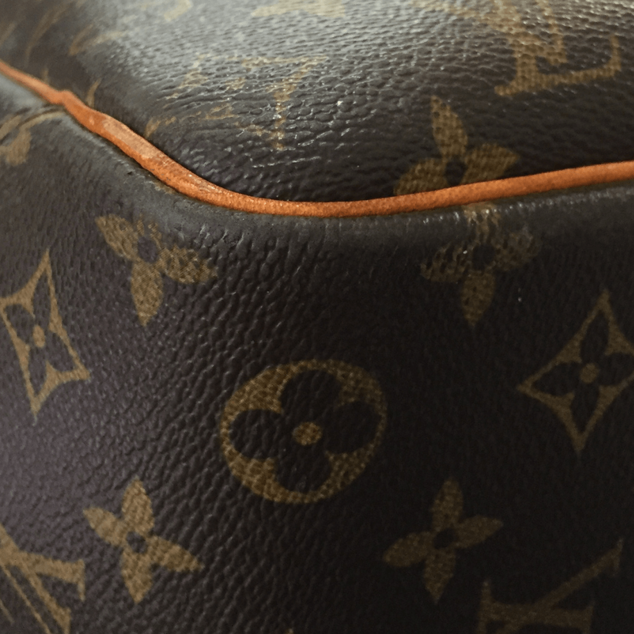 Louis Vuitton Deauville Monogram Canvas Handbag