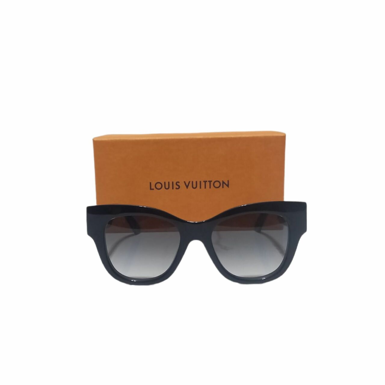 Louis Vuitton Sunglasses Link Cat-Eye Black 